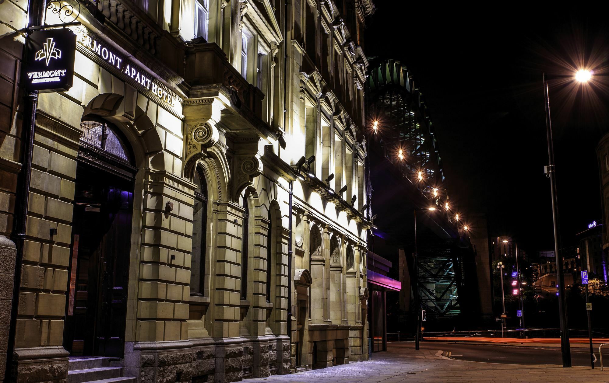 The Vermont Aparthotel Newcastle-upon-Tyne Exteriör bild