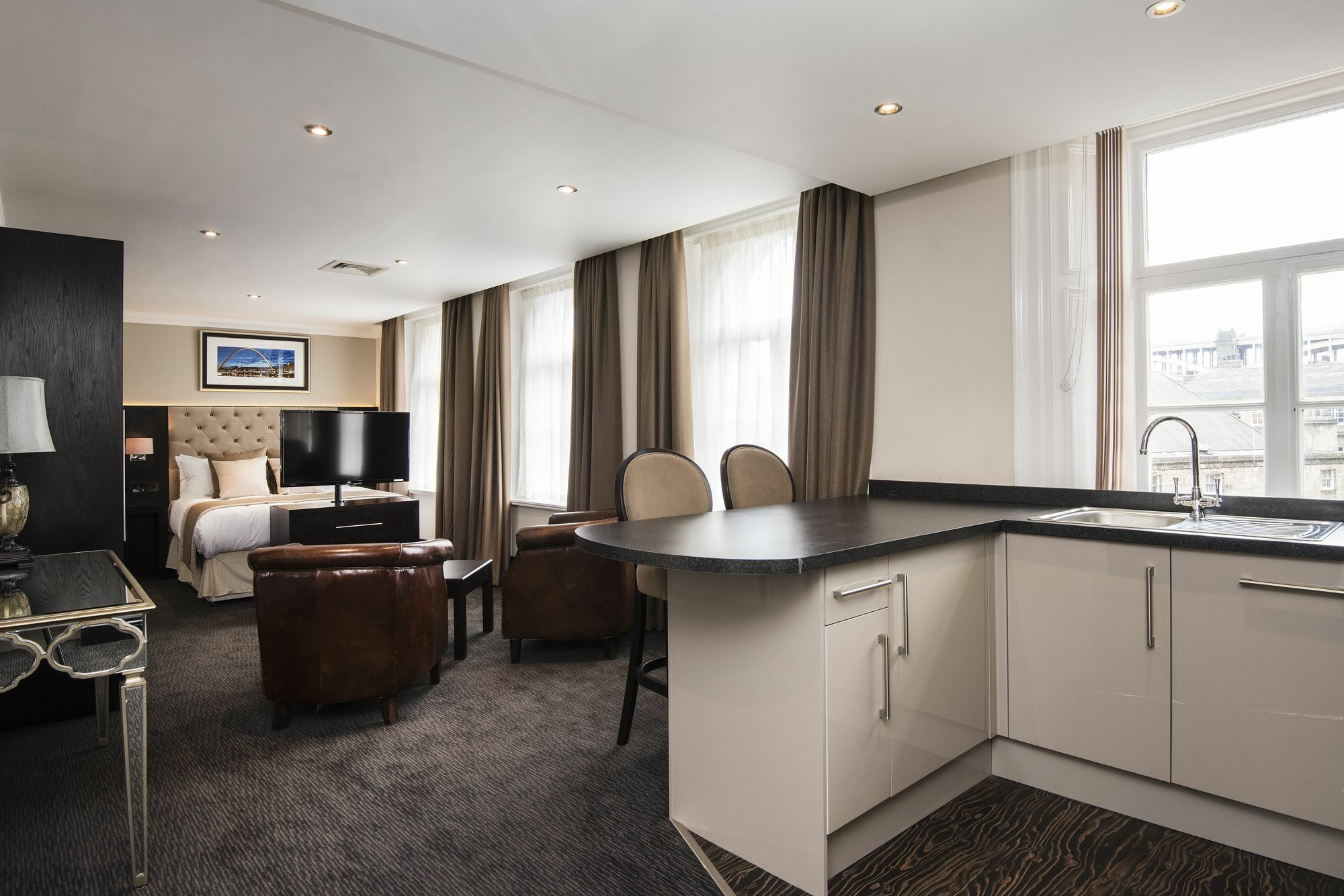 The Vermont Aparthotel Newcastle-upon-Tyne Exteriör bild